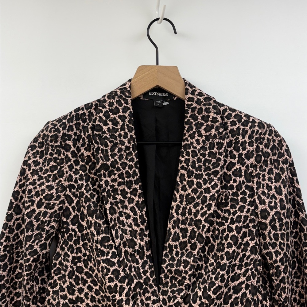 Express Leopard Single Breasted Relaxed Blazer Ja… - image 4
